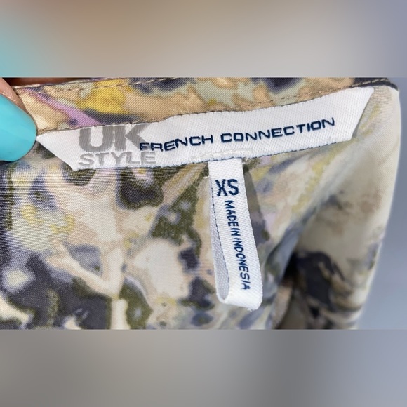 Blouse Top Abstract Size XS French Connection Olive Green & Tan - Picture 7 of 9